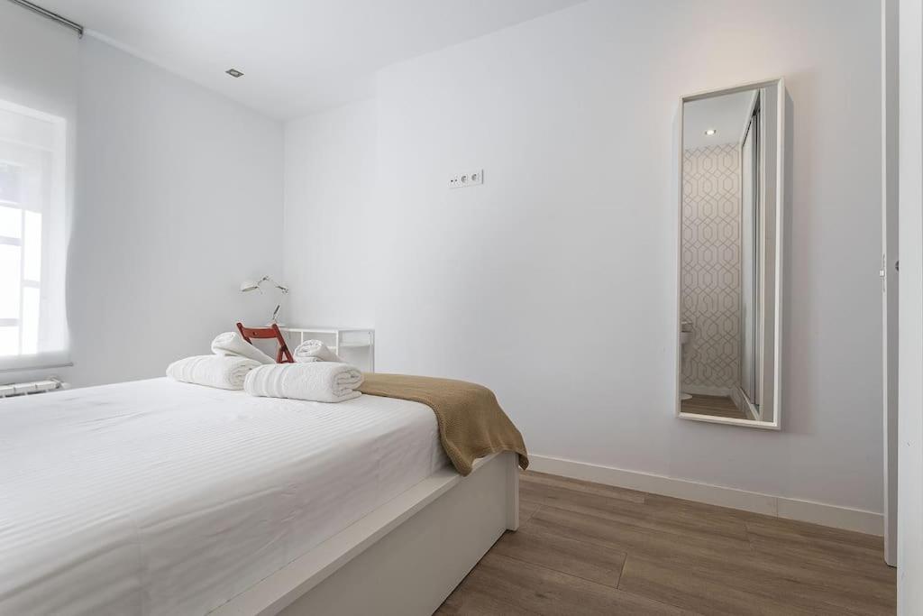 Alcam Castellana La Paz Madrid Appartement Buitenkant foto