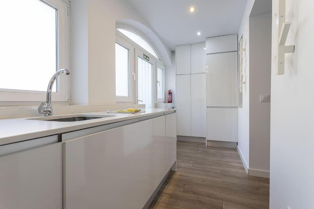Alcam Castellana La Paz Madrid Appartement Buitenkant foto